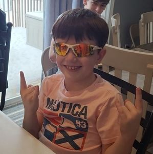 Meet your Posher, Alicia